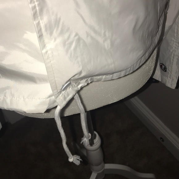 Champion cropped wind jacket zip white NWT medium - Picture 9 of 15